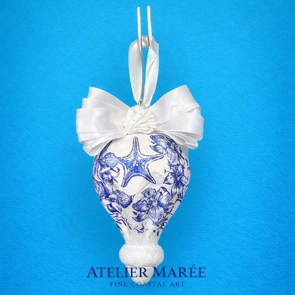 Atelier Marée White Finial Ornament with Periwinkle Toile & Atlantic Kitten Paw